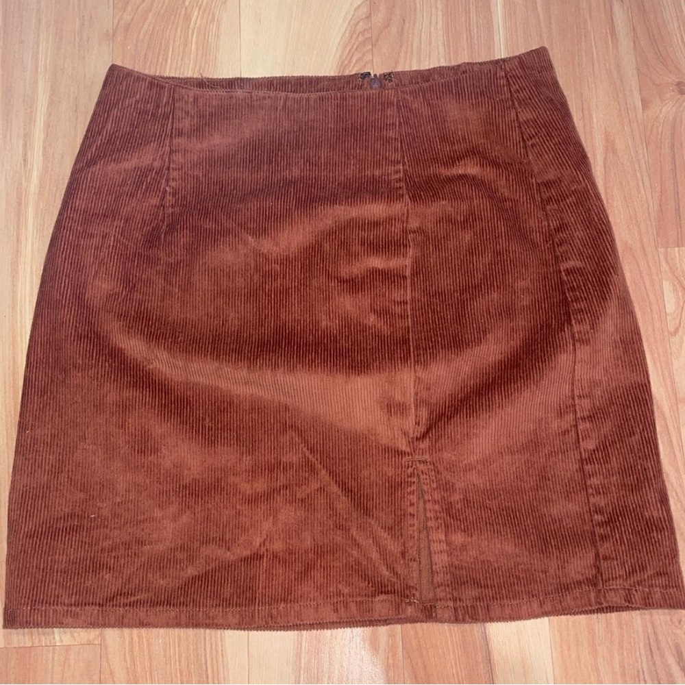 NWT aero mini skirt
